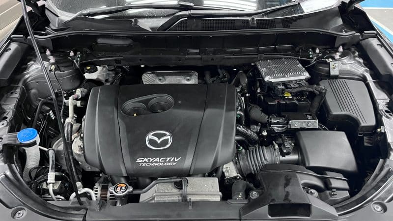 หน้าเครื่อง - รีวิว Mazda CX-8 SkyActiv ติดแก๊ส Prins VSI-3 DI หงษ์ทองแก๊ส