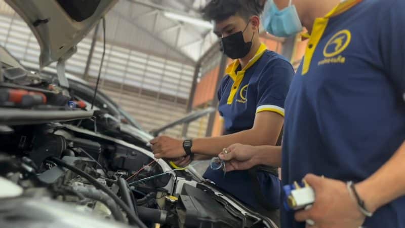 รีวิว Toyota Sienta 1.5 ติดแก๊ส Prins ถังโดนัทวางบน หงษ์ทองแก๊ส