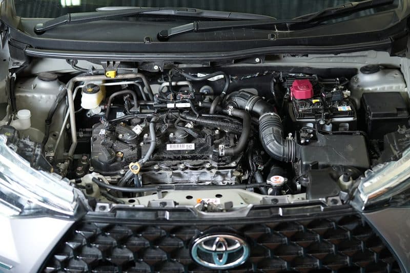 หน้าเครื่อง Toyota Veloz ติดแก๊ส LPG ถังโดนัทหุ้มยาง Prins หงษ์ทองแก๊ส