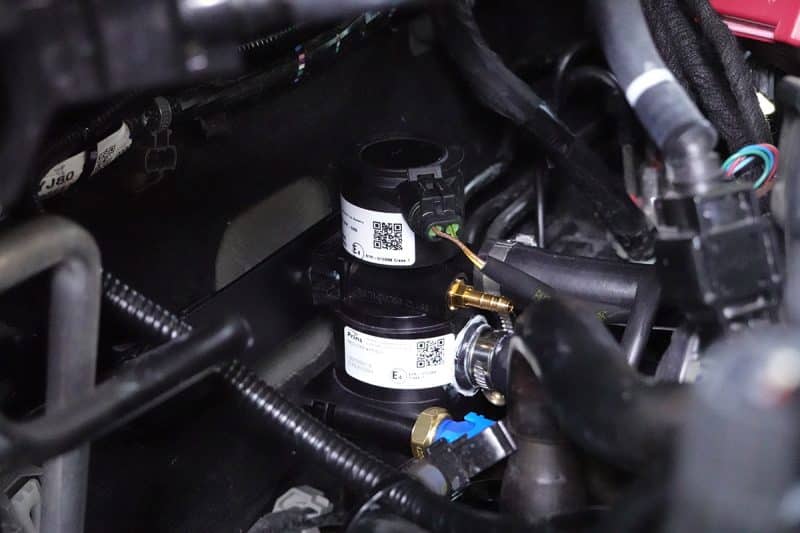 Toyota Veloz ติดแก๊ส LPG หม้อต้ม eVP500 ปรับแรงดันอัตโนมัติ หงษ์ทองแก๊ส