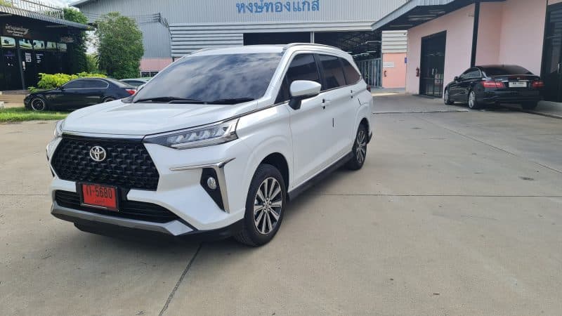 TOYOTA VELOZ 1.5 ติดแก๊ส Prins VSI-2 ถังโดนัทใต้ท้องหุ้มยางอะไหล่ 42-48 ลิตร หงษ์ทองแก๊ส