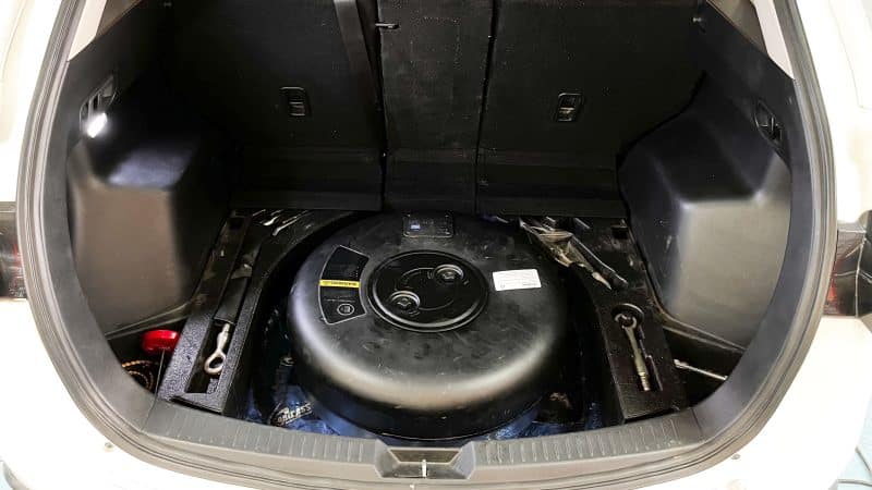 ถังโดนัทวางบน 52 ลิตร - รีวิว Mazda CX-5 2.0 SkyActiv ติดแก๊ส Prins VSI-3 DI หงษ์ทองแก๊ส