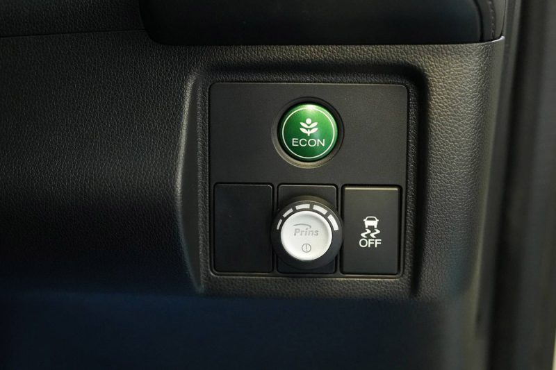 ติดแก๊ส Honda hrv หงษ์ทองแก๊ส Prins Silverline,Technomax สวิตช์แก๊ส Prins vsi2