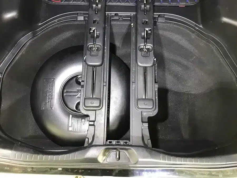 ติดแก๊ส Toyota Alphard ถังโดนัท หงษ์ทองแก๊ส