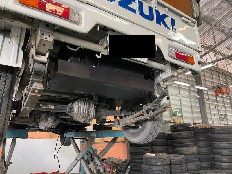Suzuki Carry ติดแก๊ส หงษ์ทองแก๊ส ถังแคปซูลใต้ท้อง