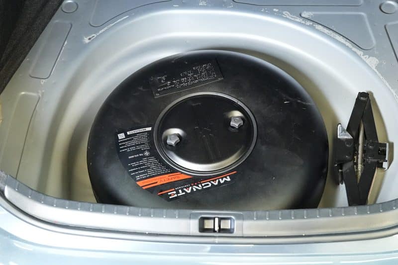 Toyota New Altis 1.6-1.8 ติดแก๊ส LPG ถังโดนัท 42 ลิตร หงษ์ทองแก๊ส ราคา