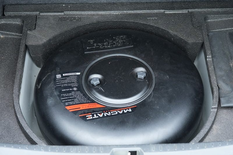 โตโยต้า วีออส ติดแก๊ส Prins Technomax ถังโดนัท 42-48 ลิตร หงษ์ทองแก๊ส