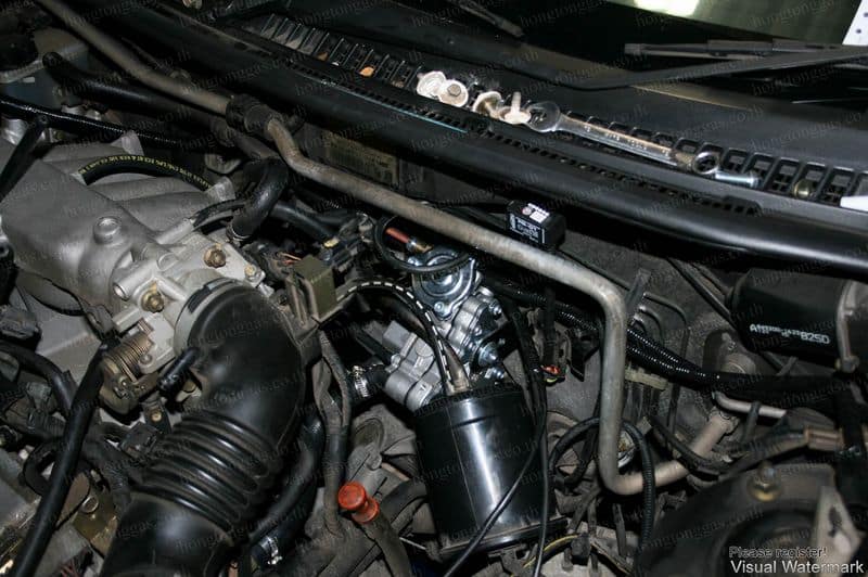 Ford Laser Tierra ติดแก๊ส หงษ์ทองแก๊ส หม้อต้ม toma