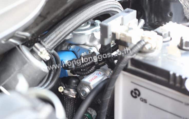 SUZUKI Swift ติดแก๊ส หงษ์ทองแก๊ส หม้อต้ม