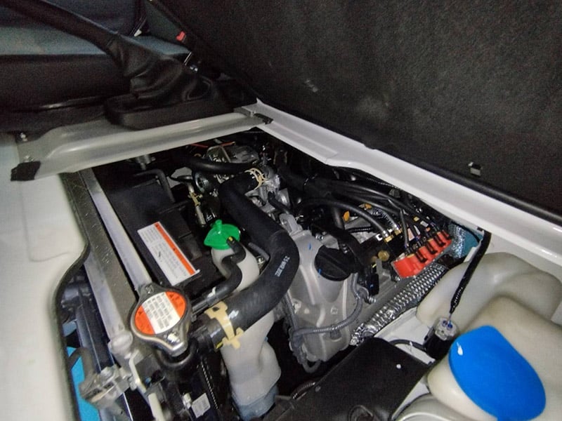 Suzuki Carry ติดแก๊ส หงษ์ทองแก๊ส หน้าเครื่อง