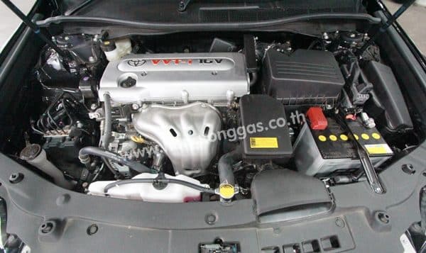 หน้าเครื่อง - ติดแก๊ส Camry 2.0G 2013 ชุดแก๊ส Prins หงษ์ทองแก๊ส