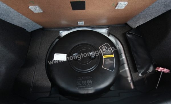 ถังโดนัทวางบน - รีวิว Toyota All New Yaris ติดแก๊ส Prins หงษ์ทองแก๊ส