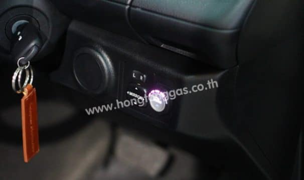 สวิทช์แก๊ส Prins - รีวิว Toyota Vios ติดแก๊ส Prins - หงษ์ทองแก๊ส