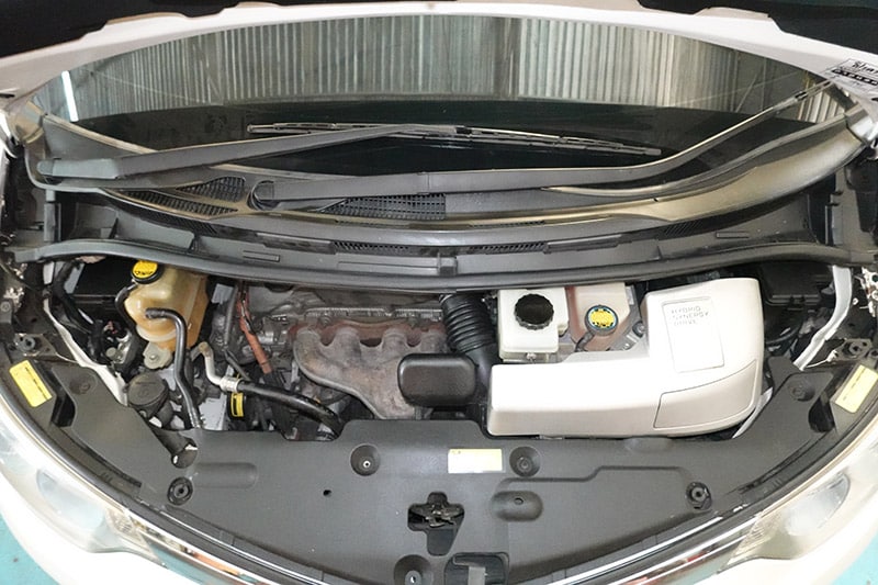 ตัวอย่างหน้าเครื่อง Toyota Estima ติดแก๊ส Prins Technomax หงษ์ทองแก๊ส