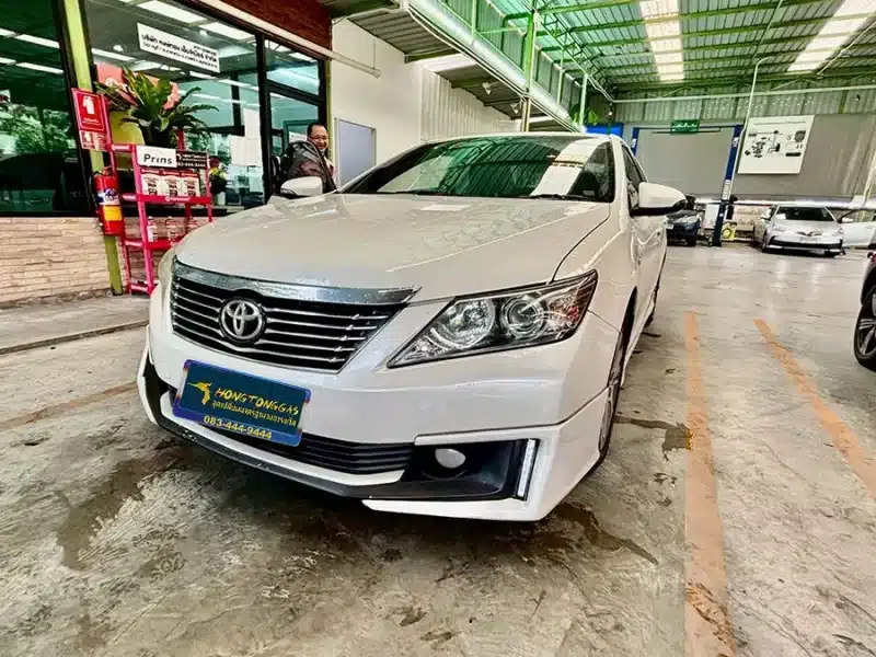 Toyota Camry 2.0G Extremo ติดแก๊ส