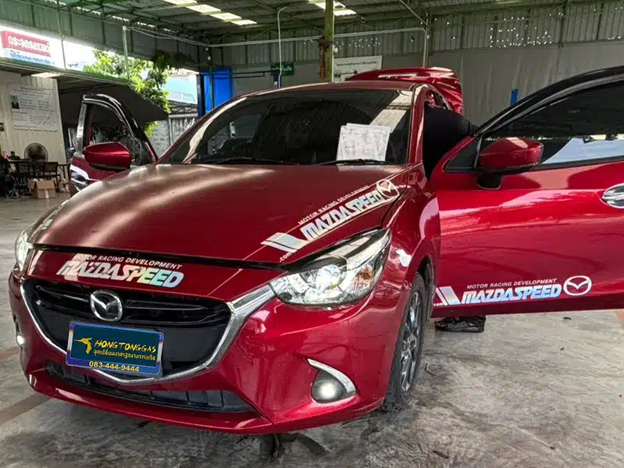 MAZDA2 Skyactiv ติดแก๊ส
