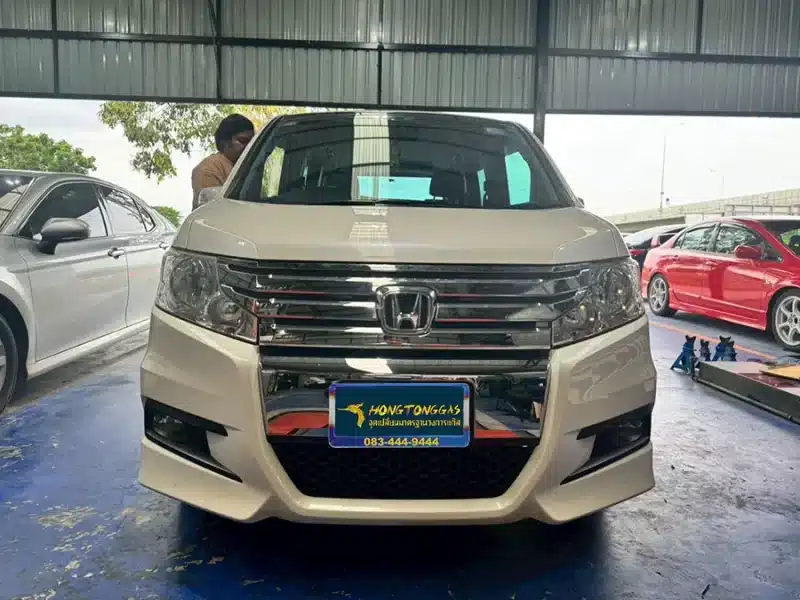 Honda Stepwagon ติดแก๊ส