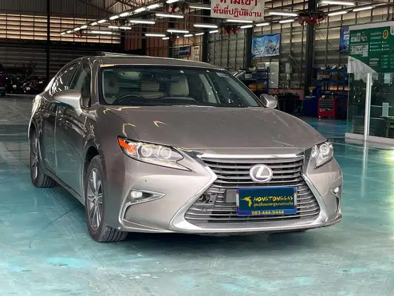 Lexus ติดแก๊ส