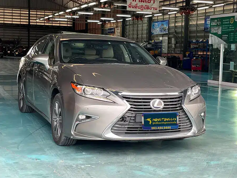 Lexus ติดแก๊ส