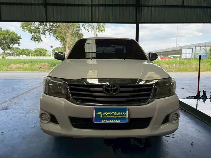 Toyota Hilux Vigo 2.7 ติดแก๊ส