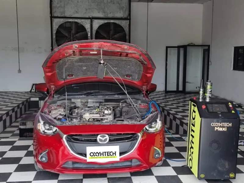 ลูกค้า ล้างเครื่อง Oxyhtech Mazda 2 1.5 Deisel
