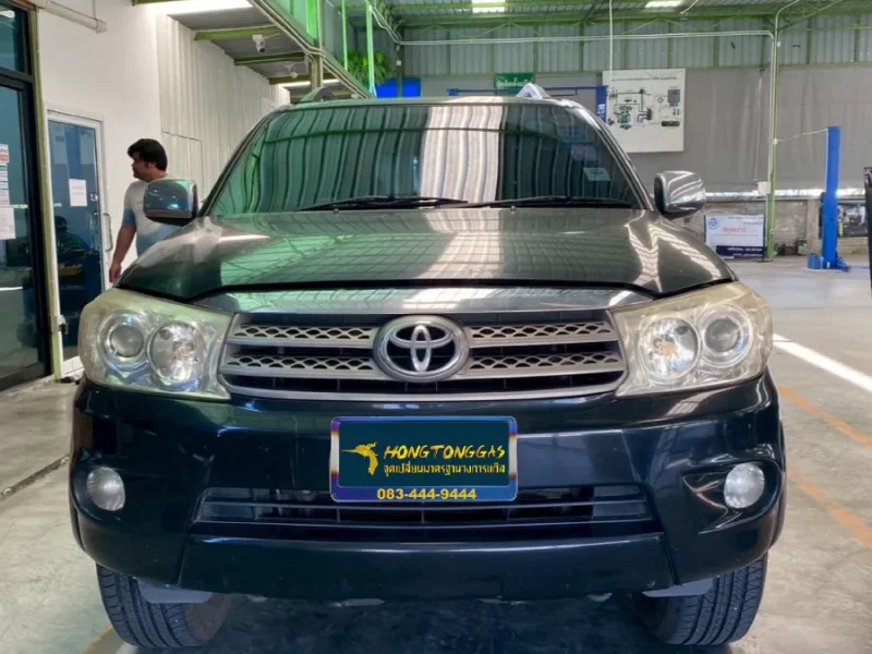 Toyota Fortuner ติดแก๊ส