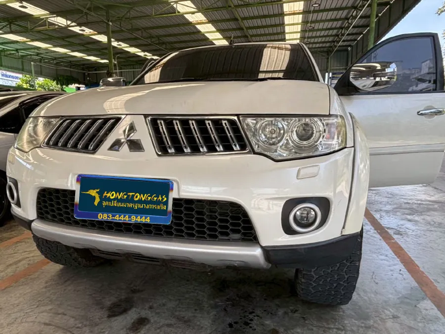 MITSUBISHI PAJERO 3.0 V6 ติดแก๊ส