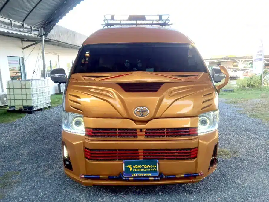 Toyota Commuter ติดแก๊ส