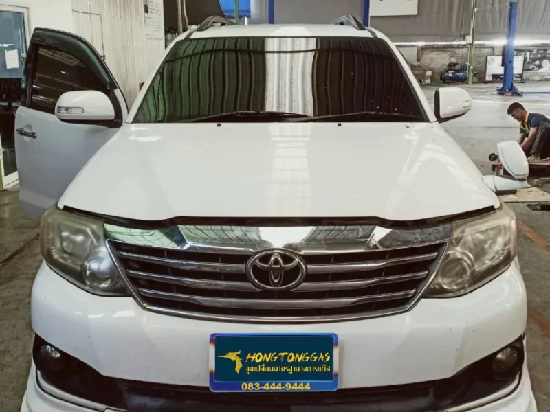 Toyota Fortuner Prins EcoMax กล่อง Prins AFC Compact 4D หม้อต้ม Tomasetto Nordic รางหัวฉีด HANA กรองแก๊สกลางสาย Certools F-750 ถังโดนัทหุ้มยาง 58L