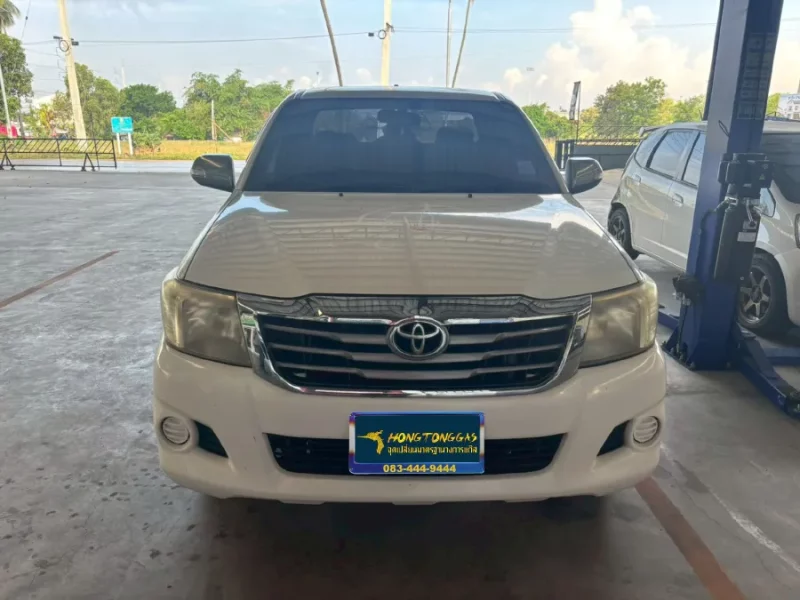 Toyota Hilux Vigo ชุดแก๊ส Prins EcoMax หม้อต้ม Tomasetto Nordic รางหัวฉีด HANA กรองแก๊ส Certools F-750 กล่อง AFC Compact 4D ถังโดนัทหุ้มยาง วางล่าง 68 ลิตร กรองหัวเติมแก๊ส Certools NF199