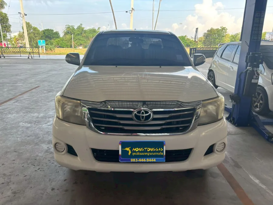 Toyota Hilux Vigo ชุดแก๊ส Prins EcoMax หม้อต้ม Tomasetto Nordic รางหัวฉีด HANA กรองแก๊ส Certools F-750 กล่อง AFC Compact 4D ถังโดนัทหุ้มยาง วางล่าง 68 ลิตร กรองหัวเติมแก๊ส Certools NF199