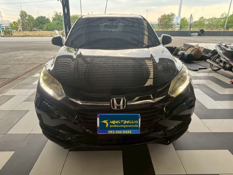 HONDA HR-V Prins EcoMax หม้อต้ม Tomasetto Nordic รางหัวฉีด HANA กรองแก๊ส Certools F-750 กล่อง Prins AFC Compact 4D ถังโดนัทวางบน 42 L