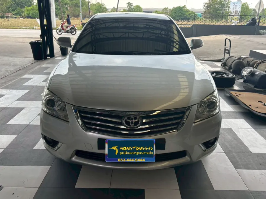 Toyota Camry 2.0G XV50 ชุดแก๊ส Prins EcoMax หม้อต้ม Tomasetto Nordic รางหัวฉีด HANA กรองแก๊สกลางสาย Certools F-750 กล่อง Prins AFC Compact 4D ถังโดนัทวางบน 52L