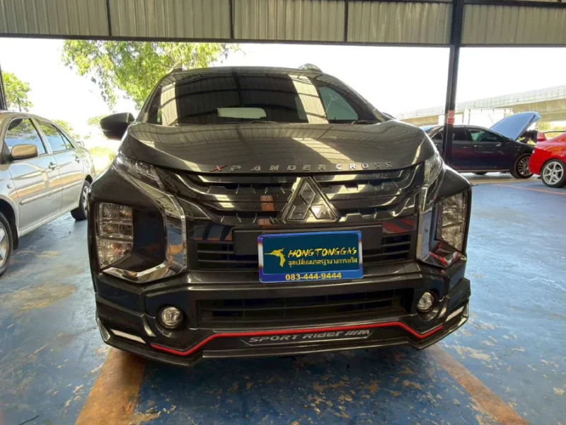 Mitsubishi Xpander ชุดแก๊ส Prins EcoMax หม้อต้ม Tomasetto Nordic รางหัวฉีด HANA กล่อง Prins AFC Compact 4D ถังโดนัทหุ้มยาง วางล่าง 48L