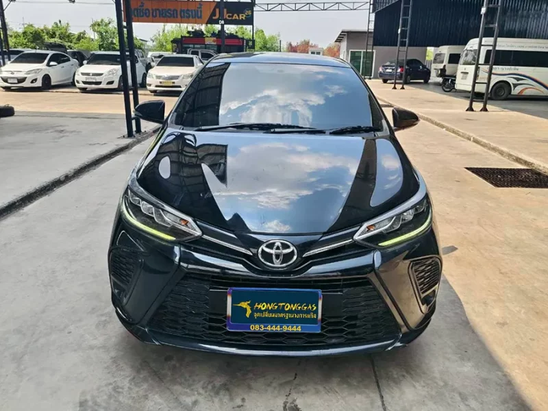 TOYOTA YARIS Prins EcoMax หม้อต้ม Tomasetto Nordic รางหัวฉีด HANA กล่อง Prins AFC Compact 4D ถังโดนัทวางบน 42L