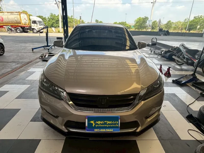 HONDA ACCORD Prins Silverline หม้อต้ม Prins eVP-500 รางหัวฉีด Prins กล่อง Prins AFC Compact Pro 4D ถังโดนัทวางบน 52L