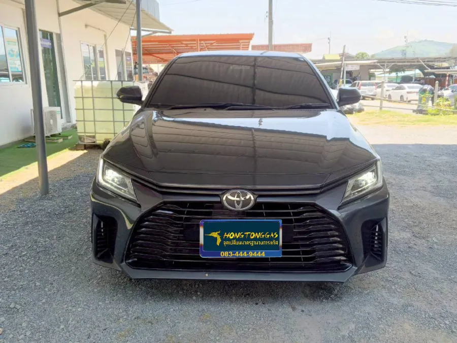 Toyota Yaris Ativ Prins EcoMax หม้อต้ม Tomasetto Nordic รางหัวฉีด HANA กรองแก๊ส Certools F-750 กล่อง Prins AFC Compact 4D ถังโดนัทวางบน 42L