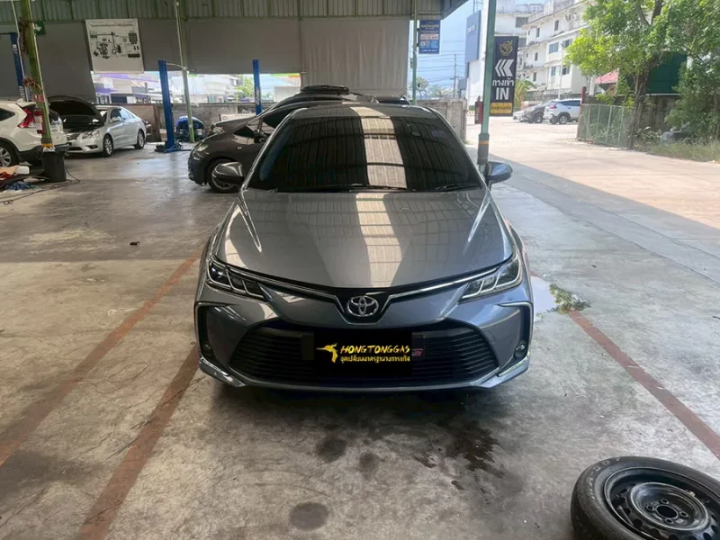 Toyota Corolla Altis Prins EcoMax หม้อต้ม Tomasetto Nordic รางหัวฉีด Hana กรองแก๊สกลางสาย Certool F-750 กล่อง Prins AFC Compact 4D ถังโดนัทวางใน 42L