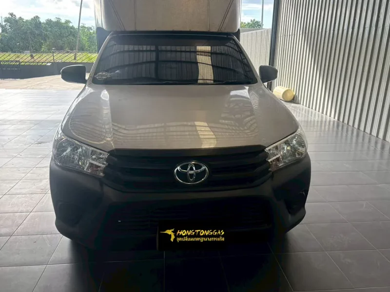 TOYOTA REVO Prins Silverline หม้อต้ม Prins eVP-500 รางหัวฉีด Prins กรองแก๊สกลางสาย Certool F-750 กล่อง AFC Compact Pro 4D ถังโดนัทหุ้มยาง 65.5L