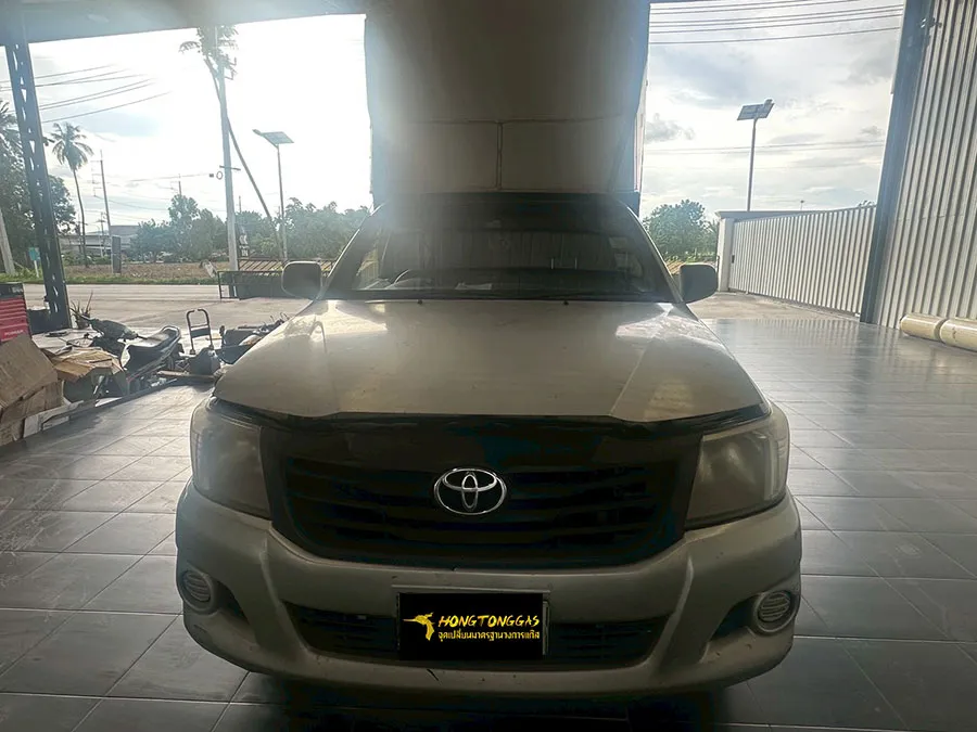 TOYOTA VIGO Prins Silverline หม้อต้ม Prins eVP-500 รางหัวฉีด Prins กรองแก๊สกลางสาย Certool F-750 กล่อง AFC Compact Pro 4D ถังโดนัทหุ้มยาง 65.5L