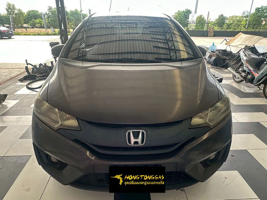 HONDA JAZZ Prins EcoMax หม้อต้ม Tomasetto Nordic รางหัวฉีด Hana กรองแก๊สกลางสาย Certool F-750 กล่อง Prins AFC Compact 4D ถังโดนัทวางใน 42L