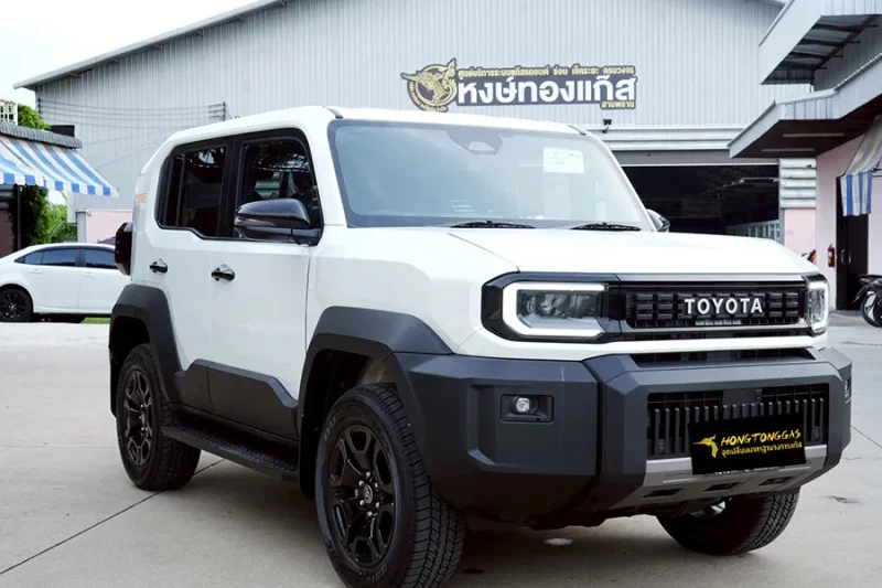 Toyota Land Cruiser FJ Prins Silverline หม้อต้ม Prins eVP-500 รางหัวฉีด Prins กรองแก๊ส PRINS KEIHIN กล่อง AFC Compact Pro 4D ถังแคปซูนใต้ท้อง 58L