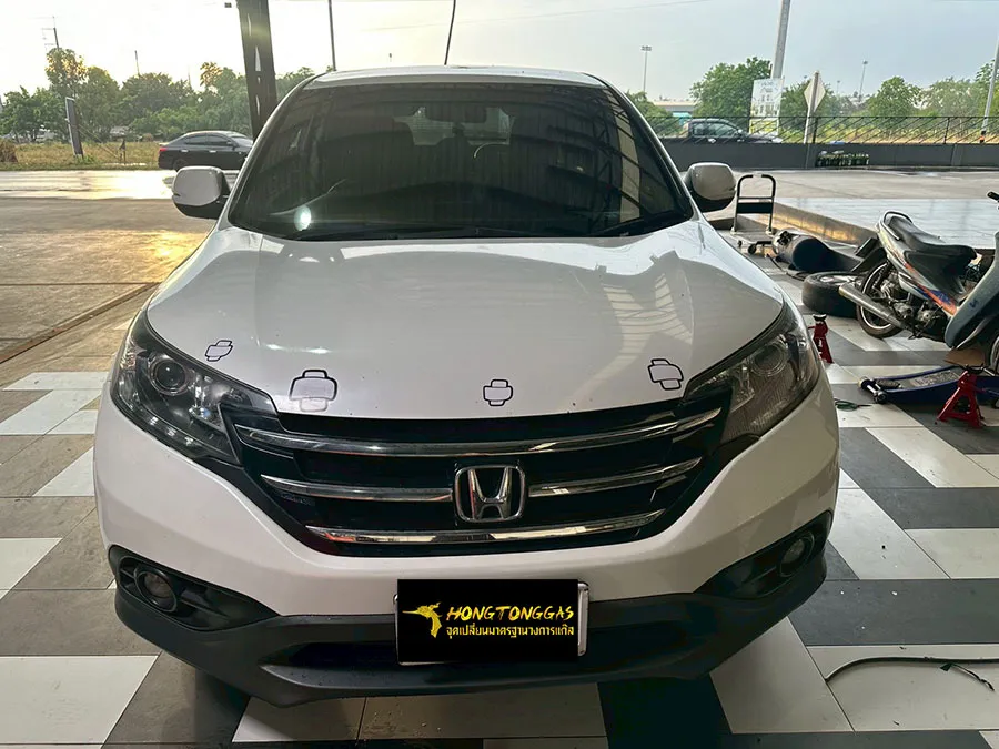 HONDA CR-V Prins EcoMax หม้อต้ม Tomasetto Nordic รางหัวฉีด Hana กรองแก๊สกลางสาย Certool F-750 กล่อง Prins AFC Compact 4D ถังโดนัทวางใน 62L