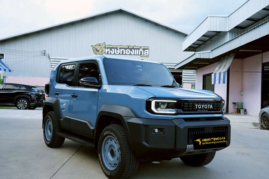 Toyota Land Cruiser FJ Prins Silverline หม้อต้ม Prins eVP-500 รางหัวฉีด Prins กรองแก๊ส PRINS KEIHIN กล่อง AFC Compact Pro 4D ถังแคปซูนใต้ท้อง 58L