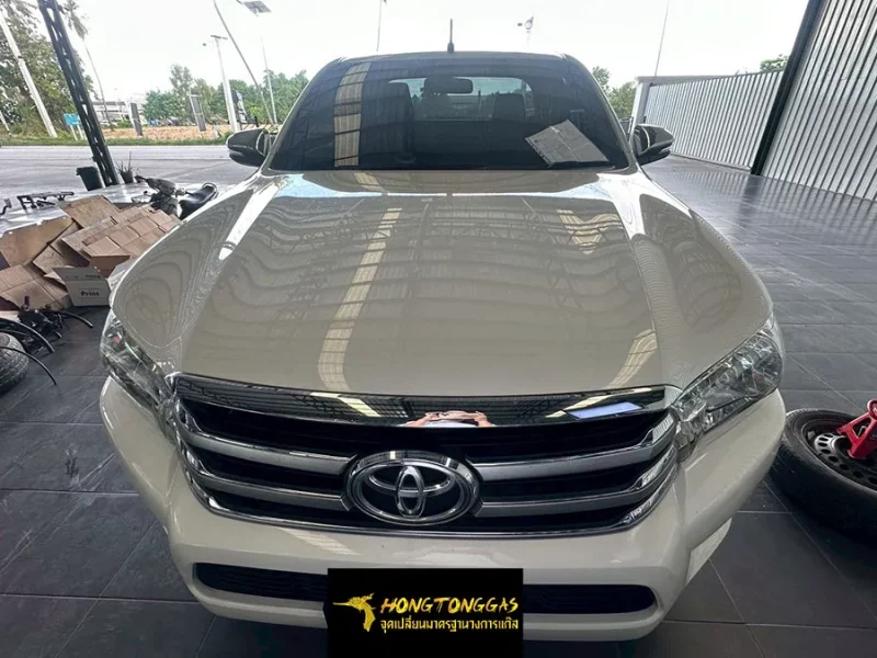 TOYOTA REVO Prins Silverline หม้อต้ม Prins eVP-500 รางหัวฉีด Prins กรองแก๊สกลางสาย Certool F-750 กล่อง AFC Compact Pro 4D ถังโดนัทหุ้มยาง 65.5L