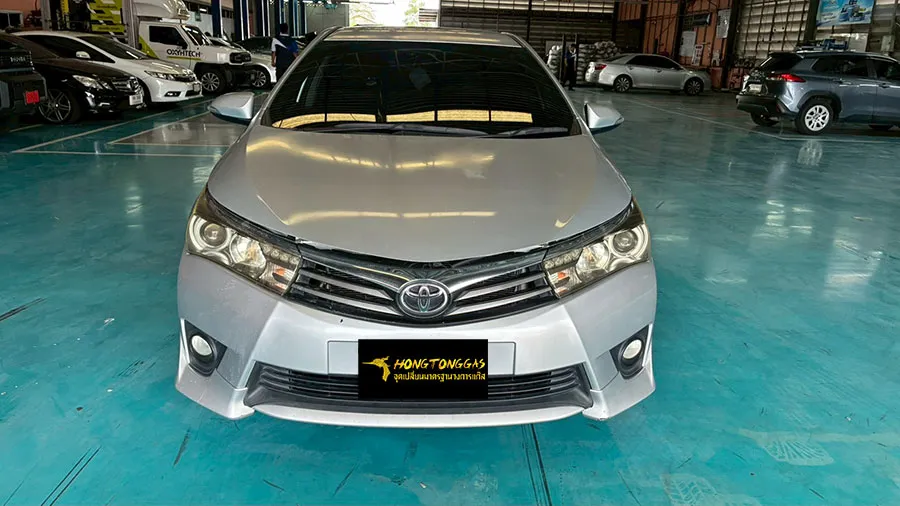 Toyota Altis Prins EcoMax หม้อต้ม Tomasetto Nordic รางหัวฉีด Hana กรองแก๊สกลางสาย Certool F-750 กล่อง Prins AFC Compact 4D ถังโดนัทวางใน 42L