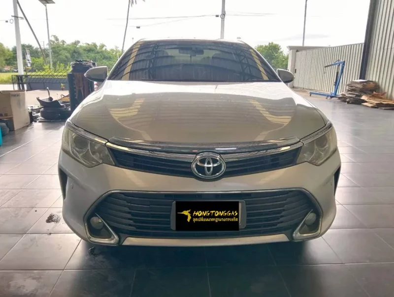 Toyota Camry 2.0 D4S Prins VSI-3 DI หม้อต้ม Prins eVP-500 รางหัวฉีด Keihin K9 กรอง Keihin กล่อง Prins AFC 3.0 DI ถังโดนัทวางบน 62 L
