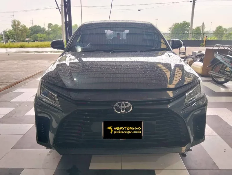 Toyota Yaris Ativ Prins EcoMax หม้อต้ม Tomasetto Nordic รางหัวฉีด Hana กรองแก๊สกลางสาย Certool F-750 กล่อง Prins AFC Compact 4D ถังโดนัท 42L