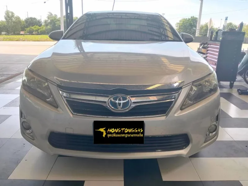 Toyota Camry Hybrid Prins Silverline หม้อต้ม Prins eVP-500 รางหัวฉีด Prins กรองแก๊ส PRINS KEIHIN กล่อง AFC Compact Pro 4D ถังโดนัทวางบน 54L