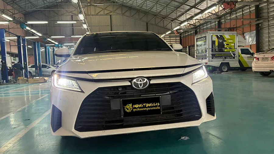 Toyota Yaris Ativ Prins EcoMax หม้อต้ม Tomasetto Nordic รางหัวฉีด Hana กรองแก๊สกลางสาย Certool F-750 กล่อง Prins AFC Compact 4D ถังโดนัท 42L